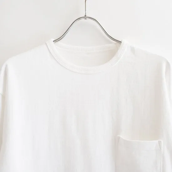 ARMI | Top | Hardman Crew Pocket Long T - White