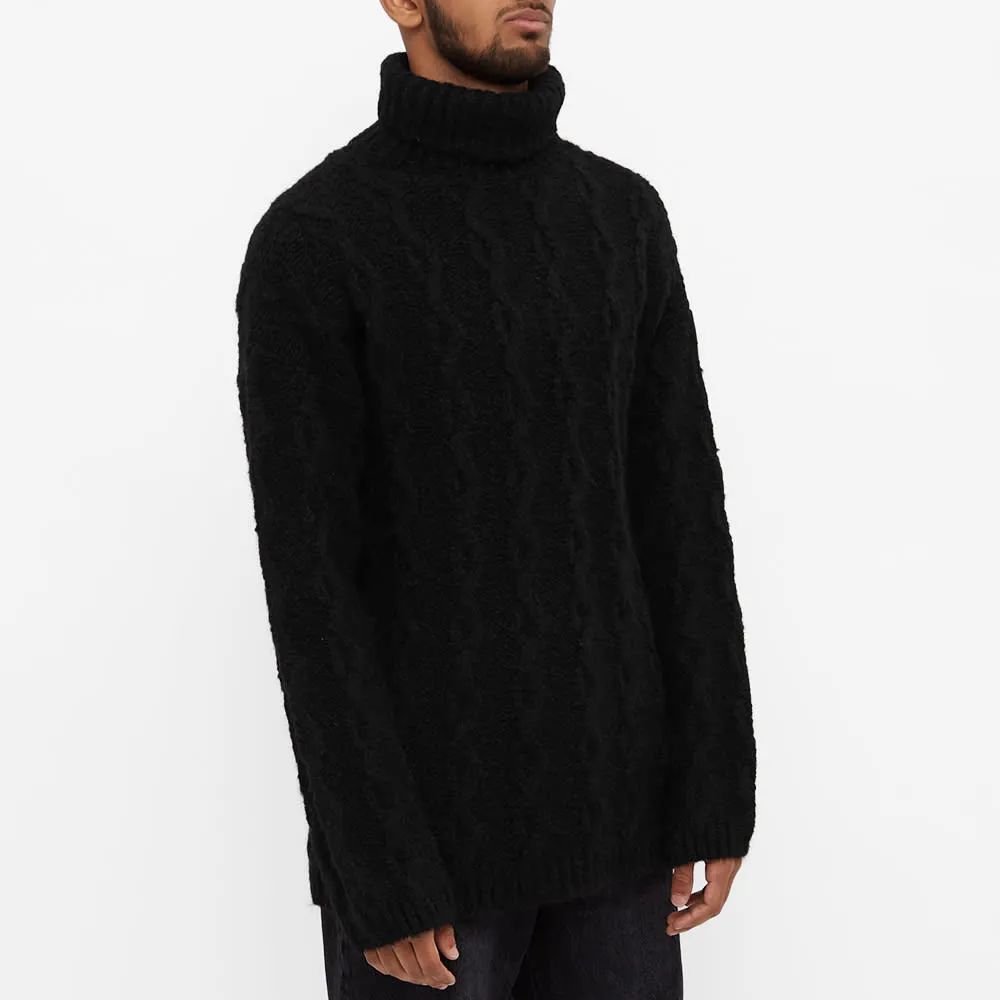CABLE KNIT TURTLENECK