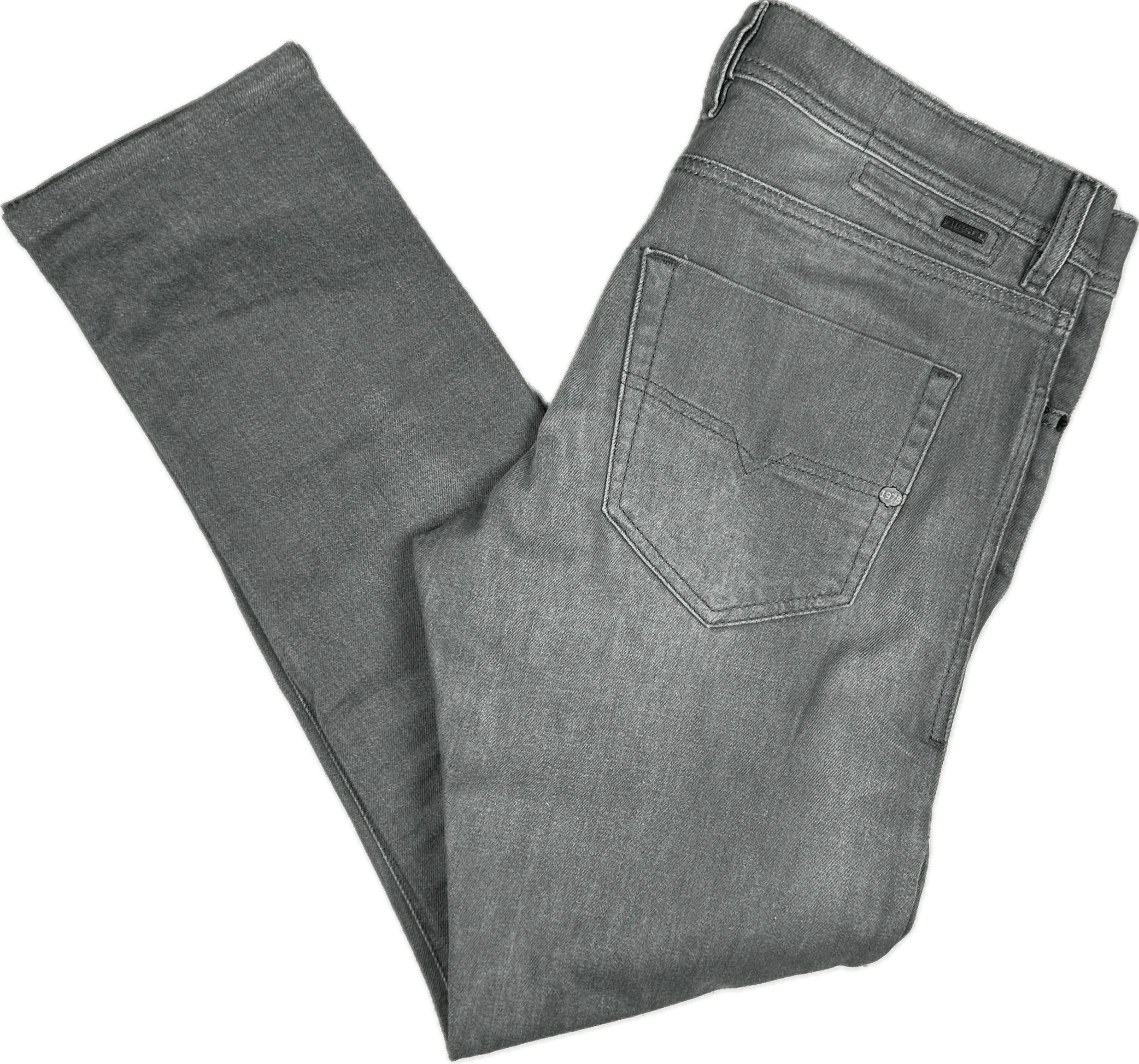Diesel Mens 'Tepphar' Slim Carrot Grey Jeans - Size 32/32