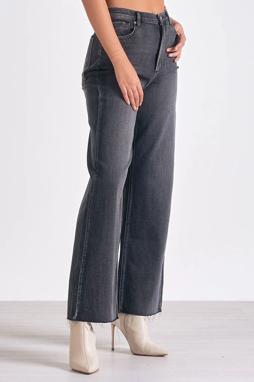 Elan Hi Waist Black wide leg jean