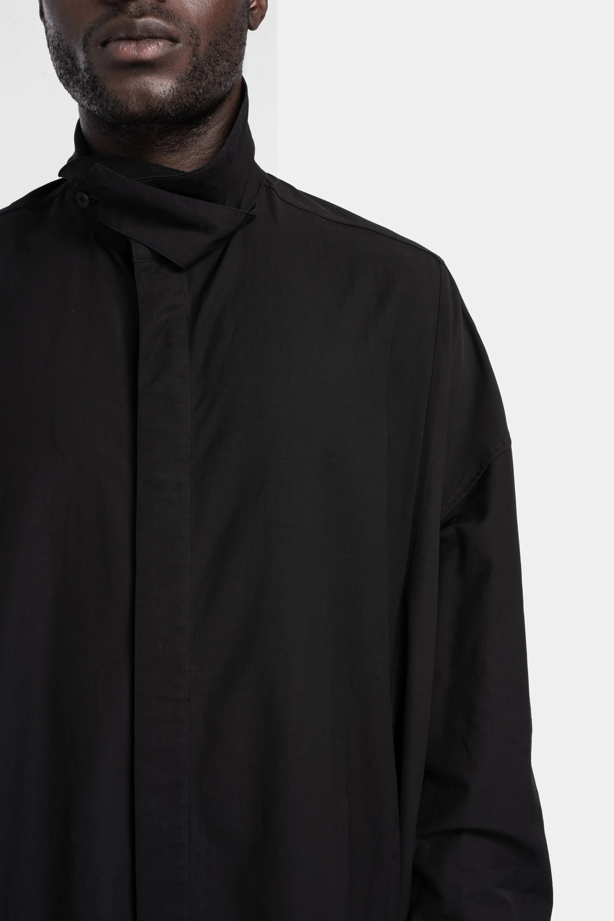 Long high neck shirt
