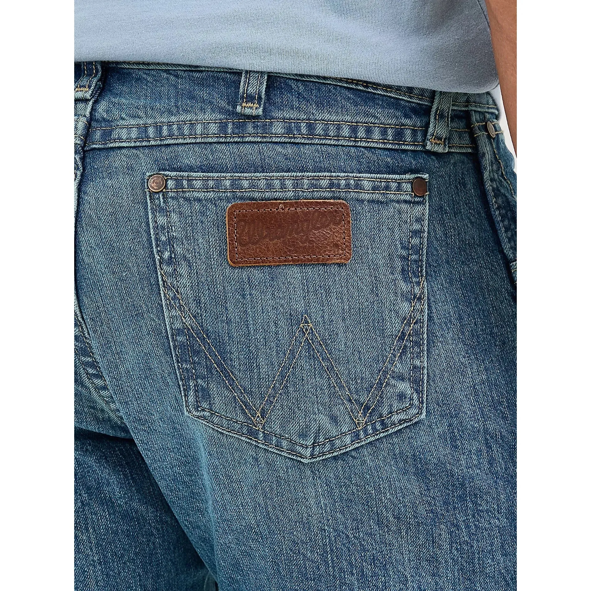 Men's Wrangler Retro® Slim Fit Bootcut Jean 1077MWZWO