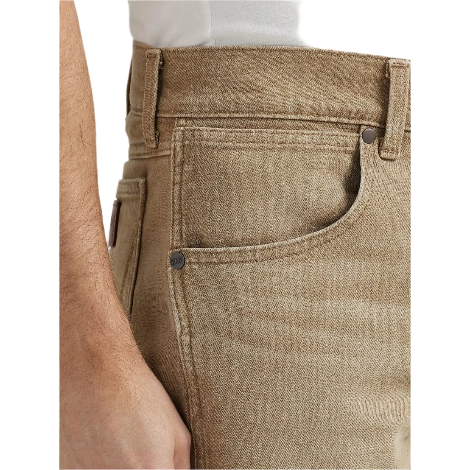 Men's Wrangler Retro Slim Fit Straight Leg Jean 112345014