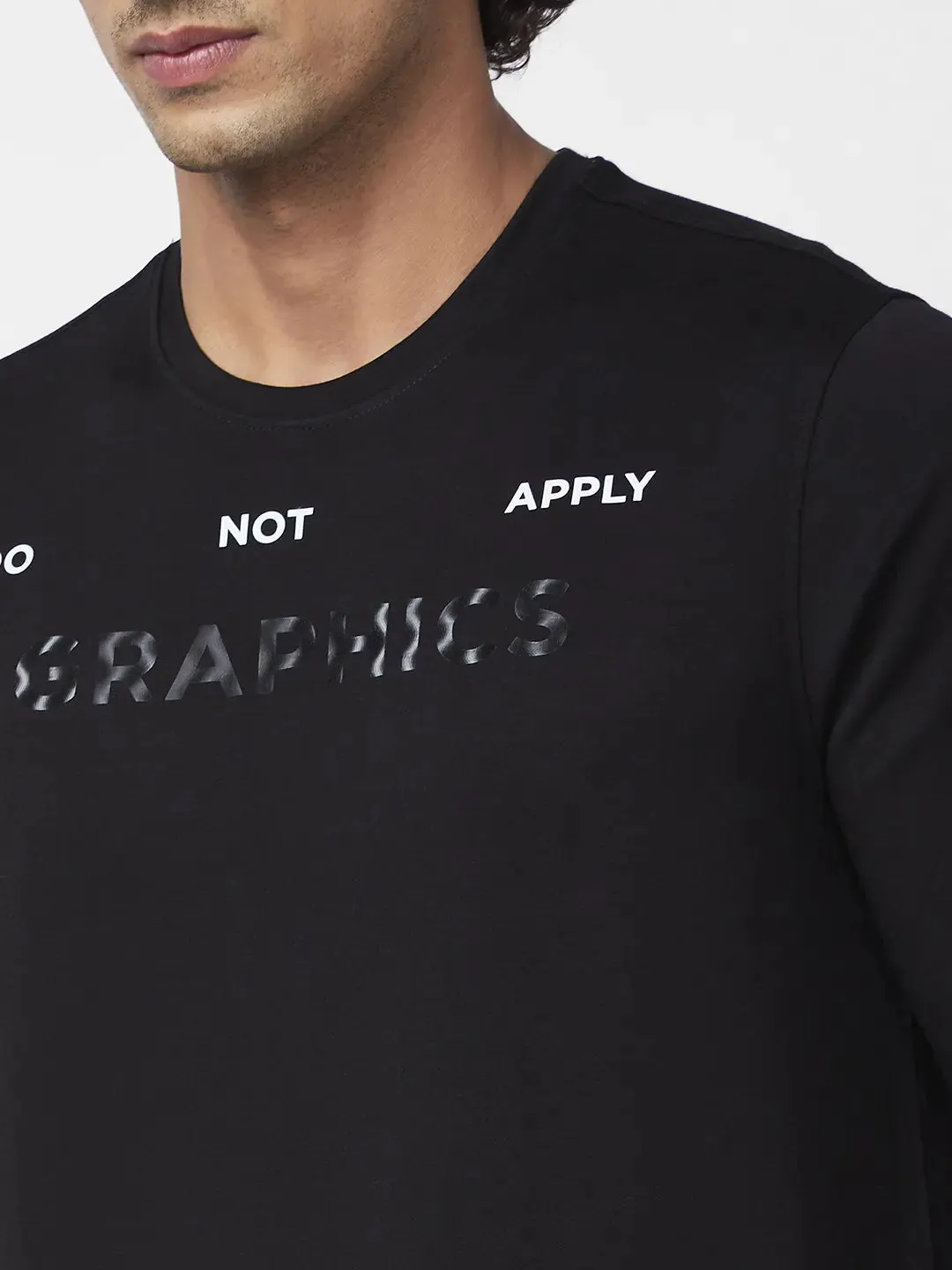 Spykar Men Black Blended Slim Fit Full Sleeve Round Neck Printed Casual Sweatshirt