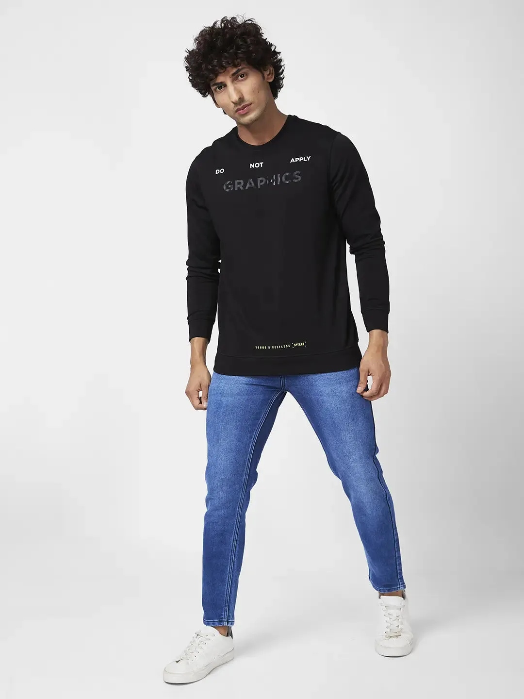 Spykar Men Black Blended Slim Fit Full Sleeve Round Neck Printed Casual Sweatshirt