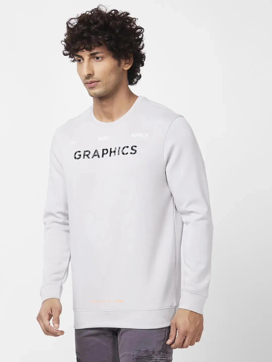 Spykar Men Grey Blended Slim Fit Full Sleeve Round Neck Plain Sweatshirt