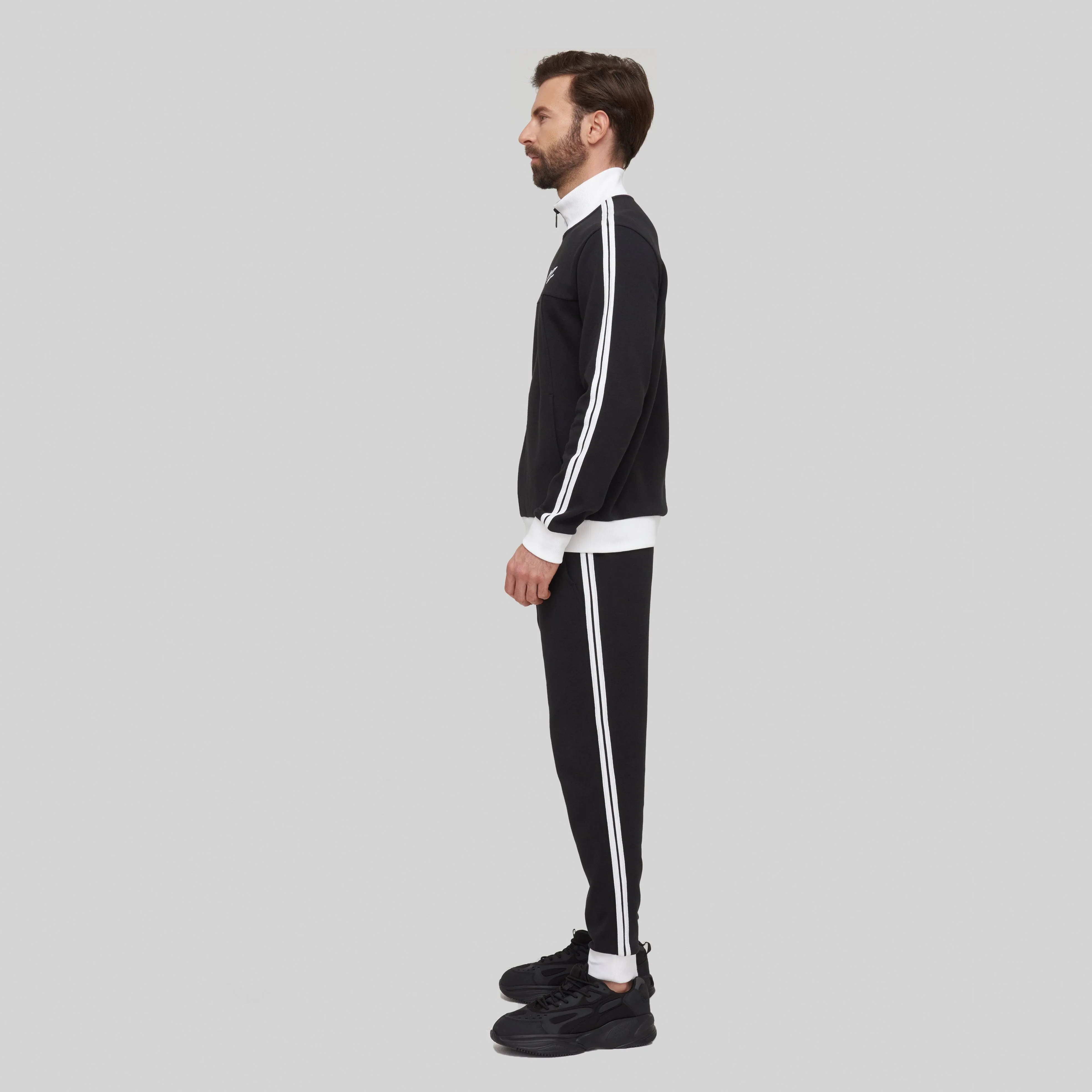 Black Taigeto Sport Jacket - Stylish Performance Active Outerwear